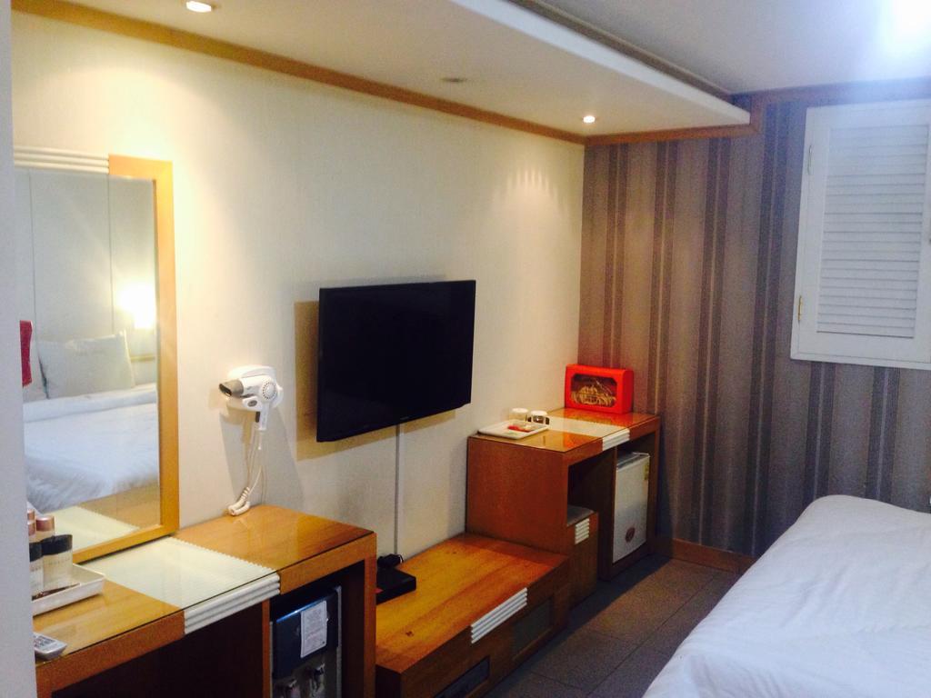 Bali Tourist Hotel Seul Exterior foto